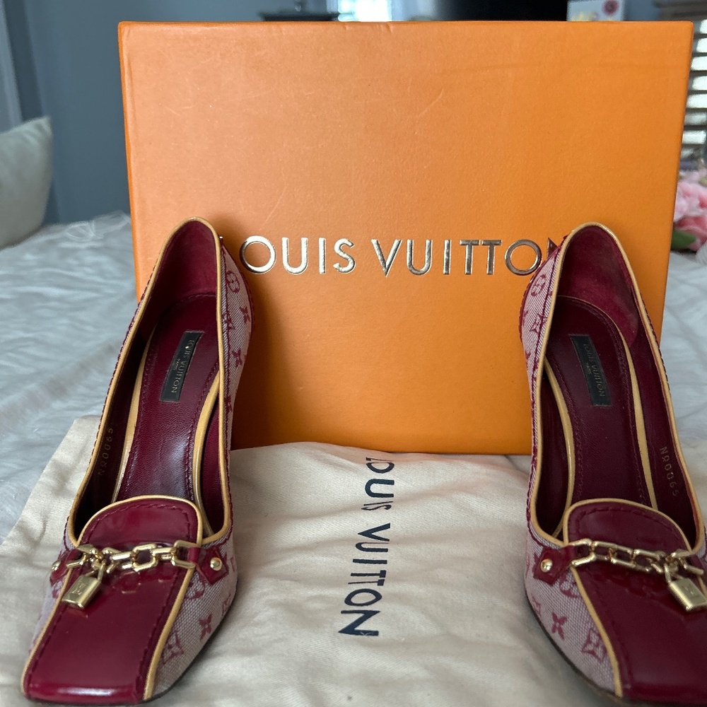 louis vuitton red paten leather mules